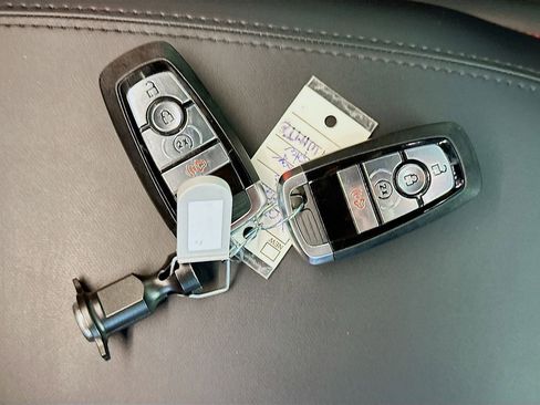 Used 2025 Ford Ranger Raptor image 34