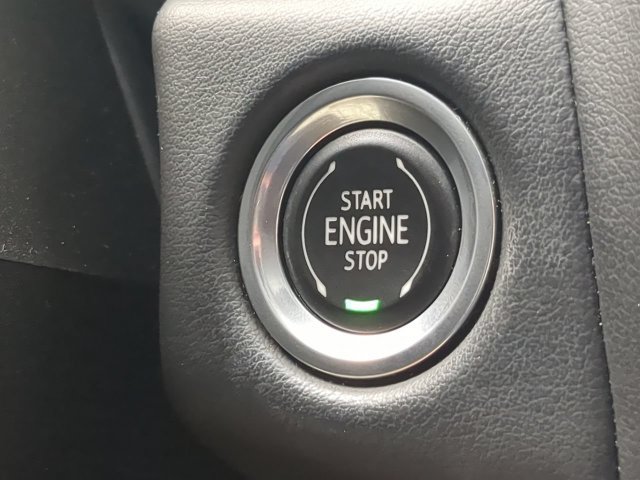 Used 2021 Chevrolet Tahoe LT w/ LT Signature Package RWD image 29