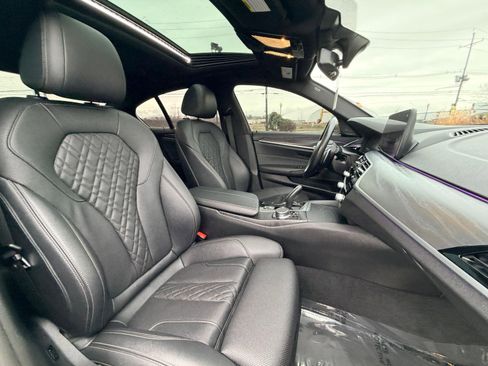 Used 2023 BMW 530i xDrive w/ Premium Package AWD/4WD image 32