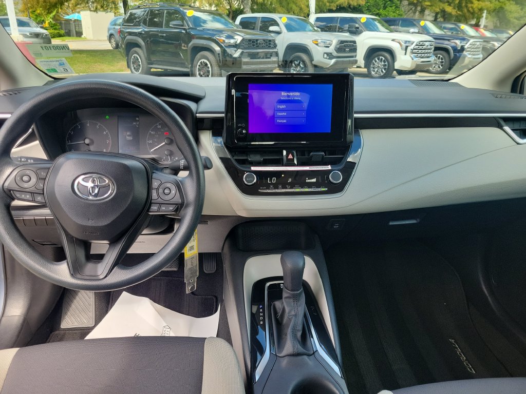 Used 2024 Toyota Corolla LE FWD image 23