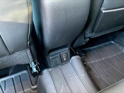 Certified 2022 Buick Encore GX Essence w/ Experience Buick Package image 33