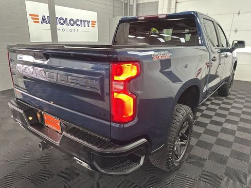 Used 2022 Chevrolet Silverado 1500 LT Trail Boss w/ Bed Protection Package AWD/4WD image 9