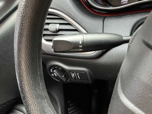 Used 2016 Dodge Dart SXT FWD image 15