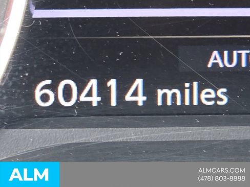 Used 2024 Nissan Rogue SV AWD/4WD image 19