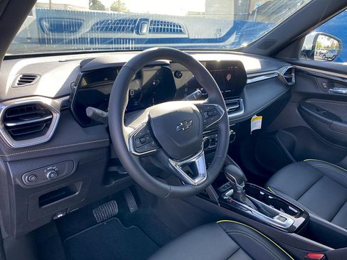 Used 2024 Chevrolet TrailBlazer ACTIV w/ Convenience Package FWD image 21