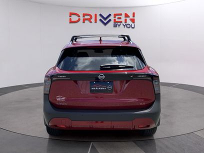 New 2025 Nissan Kicks SR w/ SR Premium Package