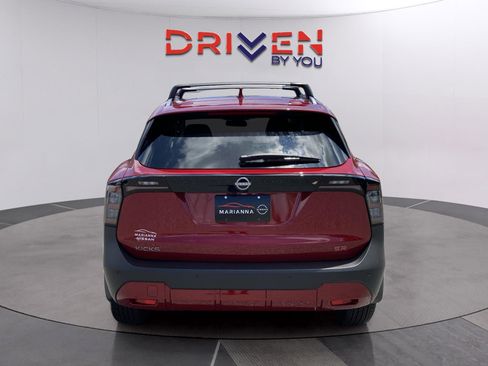 New 2025 Nissan Kicks SR w/ SR Premium Package image 4