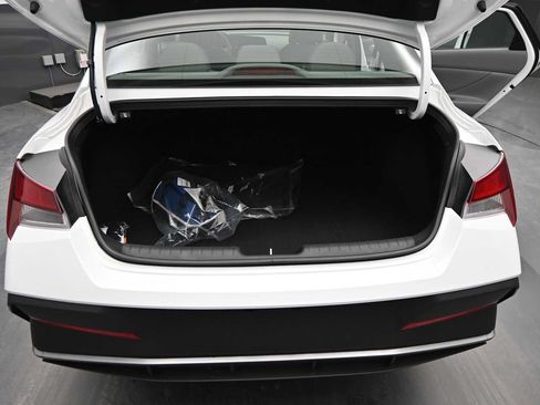 New 2026 Hyundai Elantra Sport FWD image 13