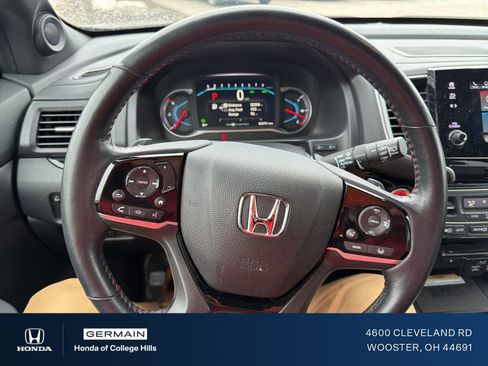 Used 2022 Honda Pilot Black Edition image 19