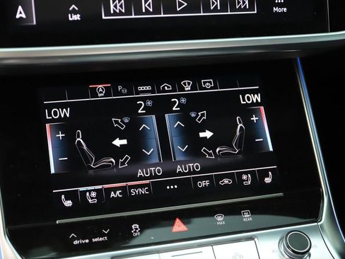 Certified 2023 Audi RS 6 AWD/4WD image 28