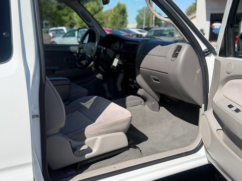 Used 2003 Toyota Tacoma 4x4 Xtracab V6 image 55