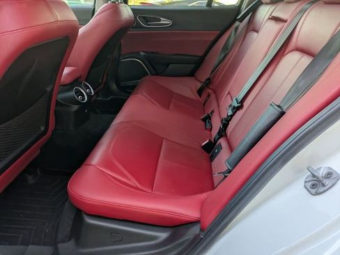 Used 2021 Alfa Romeo Giulia Ti w/ Nero Edizione image 27