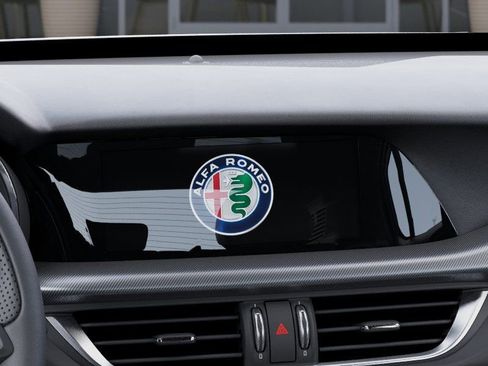 New 2026 Alfa Romeo Stelvio Sprint image 18