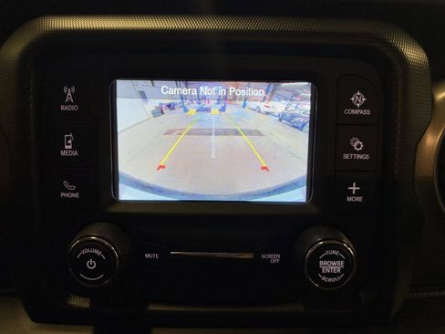 Used 2019 Jeep Wrangler Sport AWD/4WD image 48