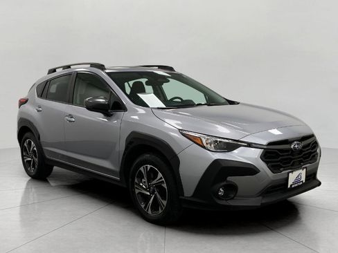 Used 2024 Subaru Crosstrek 2.0i Premium image 1