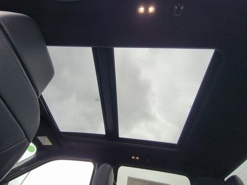 New 2025 Ford F150 Lariat w/ Equipment Group 502A High image 12