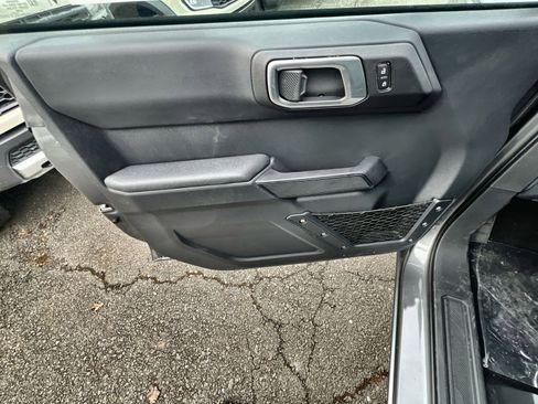 New 2025 Ford Bronco 4-Door image 15