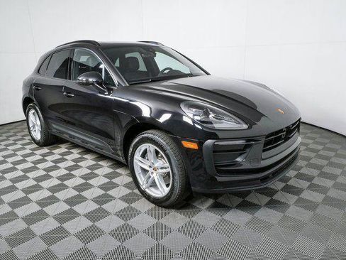 New 2026 Porsche Macan AWD/4WD image 28