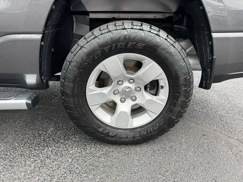 Used 2022 RAM 1500 Big Horn AWD/4WD image 12