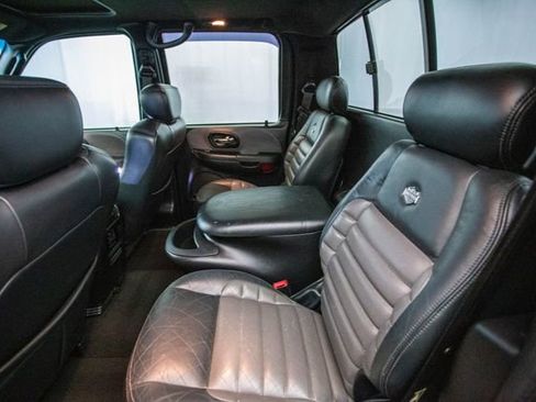 Used 2002 Ford F150 Harley-Davidson image 24