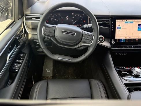New 2026 Jeep Grand Wagoneer Summit image 37