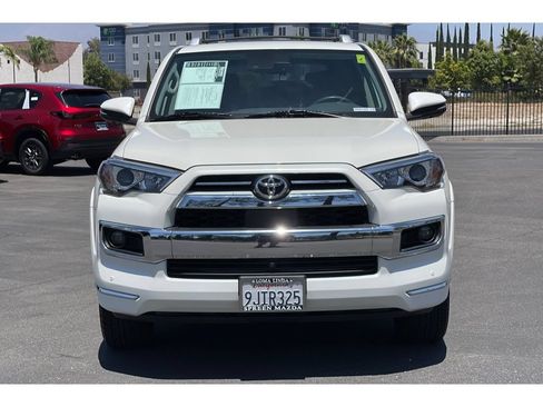Used 2023 Toyota 4Runner Limited RWD image 10