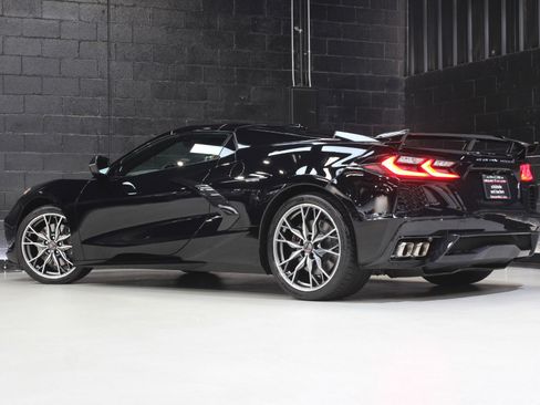 Used 2025 Chevrolet Corvette Stingray Preferred Conv w/ Z51 Performance Package image 14