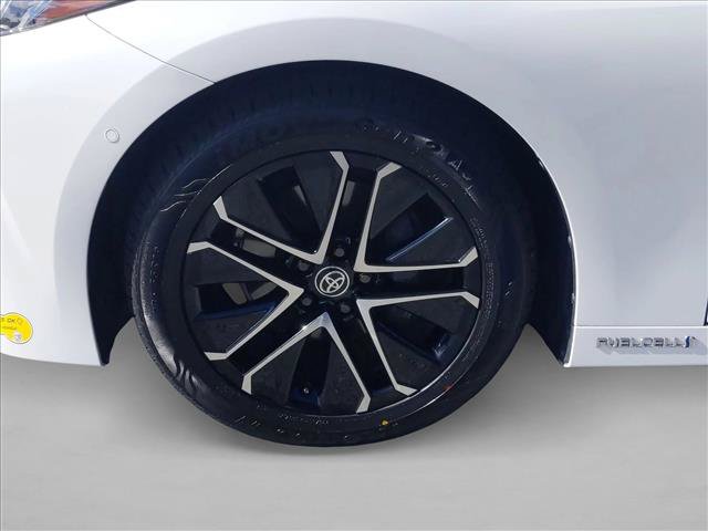 Used 2021 Toyota Mirai RWD image 23