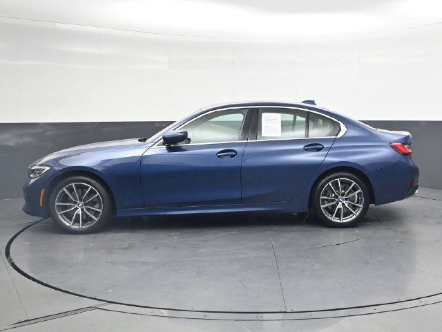 Used 2021 BMW 330i xDrive Sedan AWD/4WD image 9