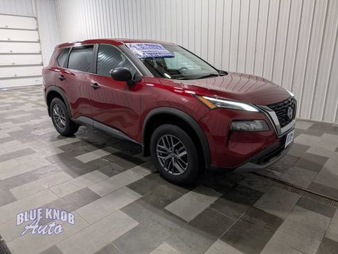 Used 2023 Nissan Rogue S AWD/4WD image 5