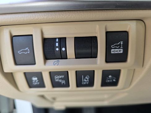 Used 2018 Subaru Outback 2.5i Premium AWD/4WD image 14