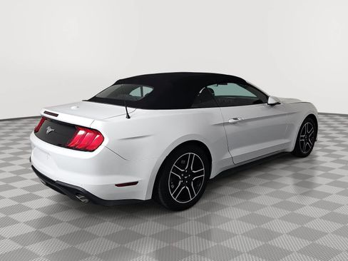 Used 2022 Ford Mustang Convertible w/ Equipment Group 101A RWD image 8