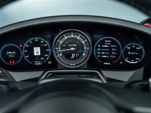 Certified 2024 Porsche 911 Targa 4 GTS image 28