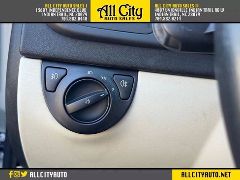 Used 2005 Saab 9-3 Arc FWD image 24