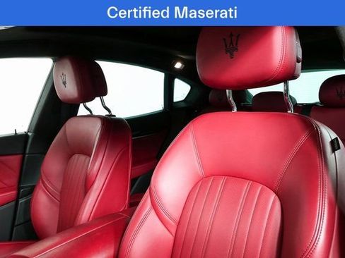 Certified 2022 Maserati Levante GT AWD/4WD image 2