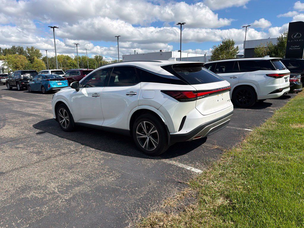 Used 2023 Lexus RX 350 Premium w/ Accessory Package AWD/4WD image 29