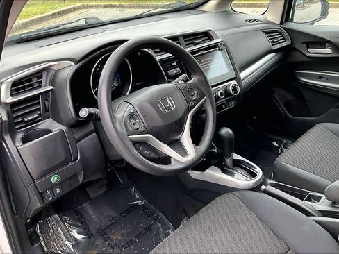 Used 2018 Honda Fit EX image 17