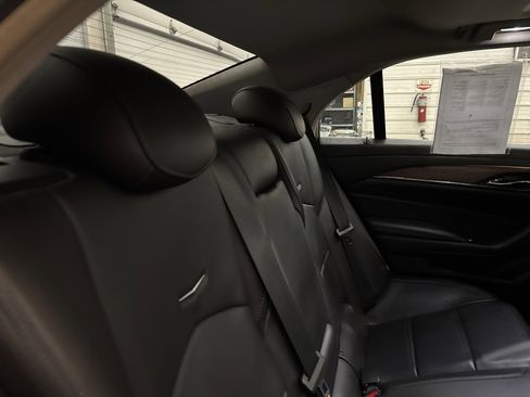 Used 2018 Cadillac CTS Luxury image 33