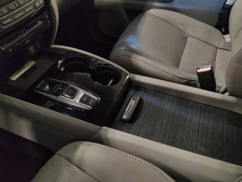 Used 2019 Honda Pilot Elite image 26
