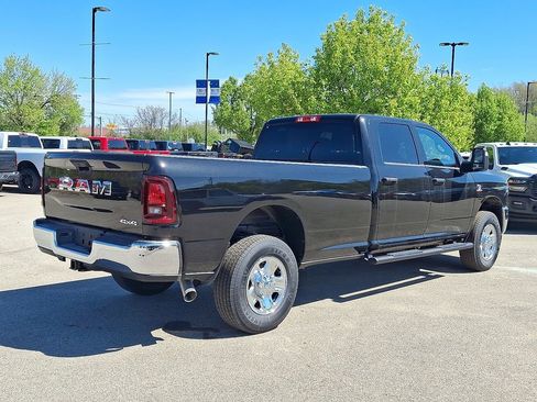 New 2026 RAM 2500 Tradesman AWD/4WD image 5