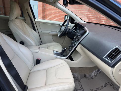 Used 2014 Volvo XC60 T6 image 18