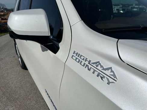 Used 2023 Chevrolet Tahoe High Country image 10