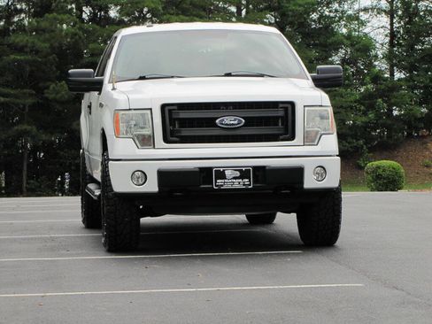 Used 2014 Ford F150 STX w/ Equipment Group 201A Mid AWD/4WD image 11