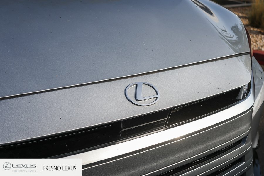 Certified 2026 Lexus TX 500h AWD w/ Technology Package image 11
