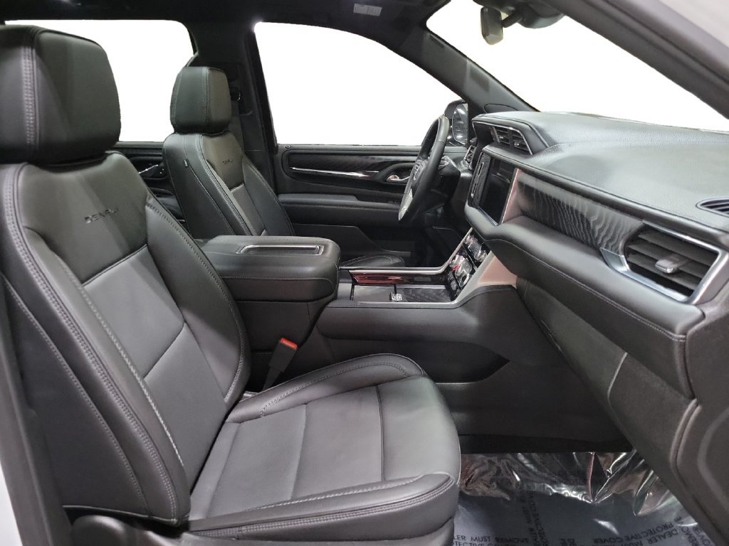 Used 2024 GMC Yukon XL Denali w/ Max Trailering Package AWD/4WD image 30