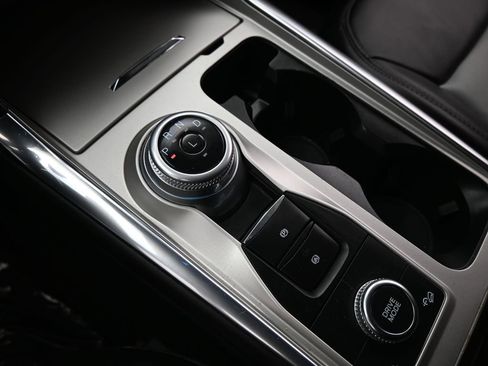 Certified 2023 Ford Explorer XLT w/ Equipment Group 202A image 17