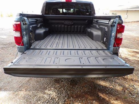 New 2026 Ford Maverick Lariat image 7