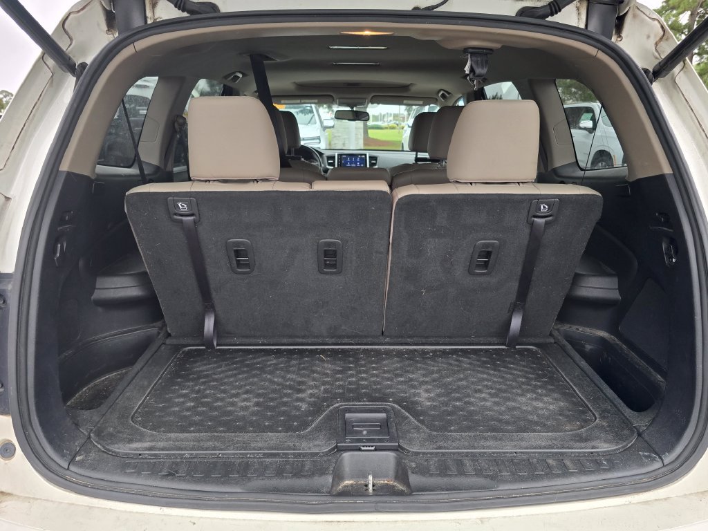Used 2017 Honda Pilot EX-L image 12