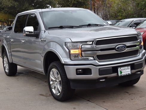 Used 2020 Ford F150 Platinum w/ Equipment Group 701A Luxury image 4