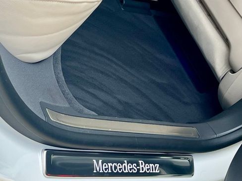 Certified 2024 Mercedes-Benz S 580e 4MATIC Sedan image 29